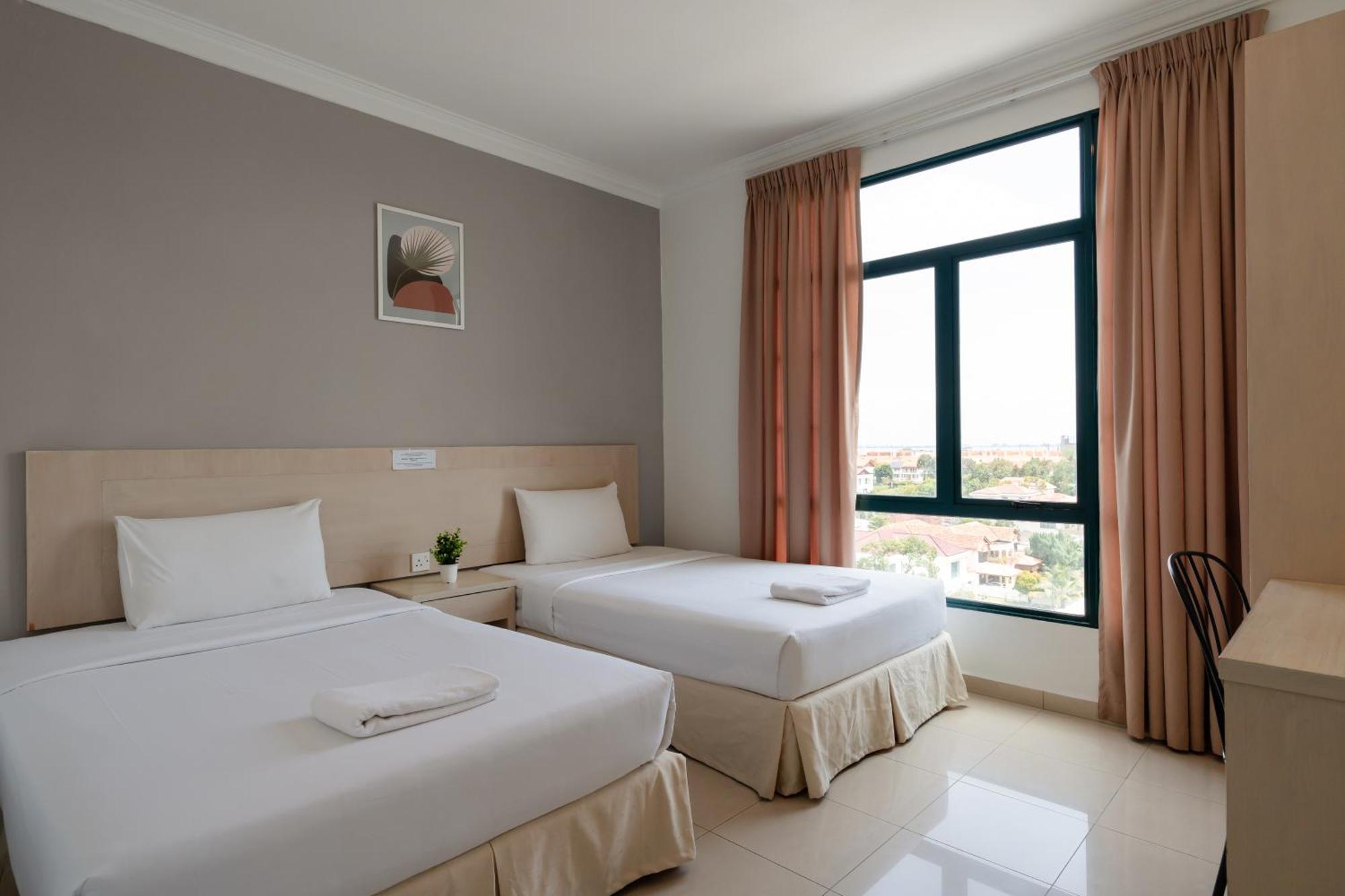 Golden View Serviced Apartments Tanjung Tokong Bagian luar foto