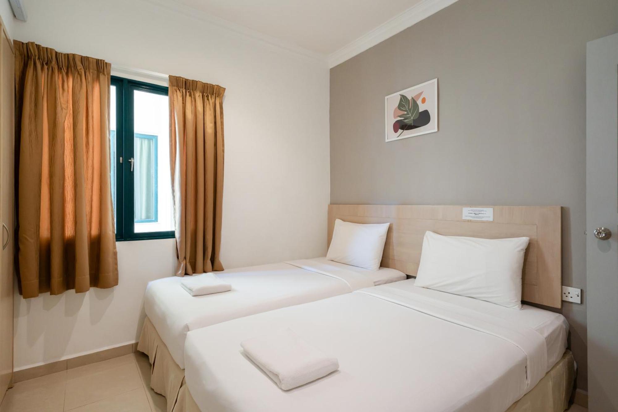 Golden View Serviced Apartments Tanjung Tokong Bagian luar foto