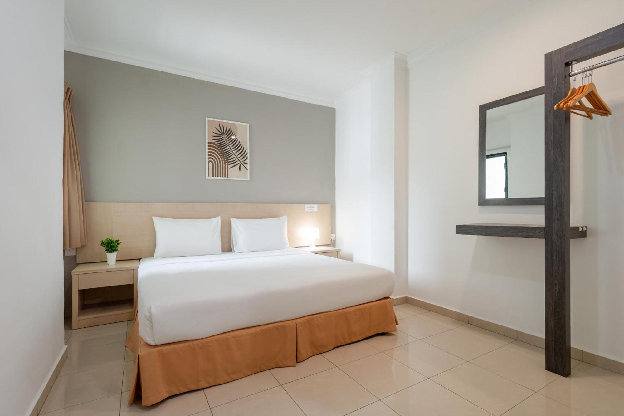 Golden View Serviced Apartments Tanjung Tokong Bagian luar foto