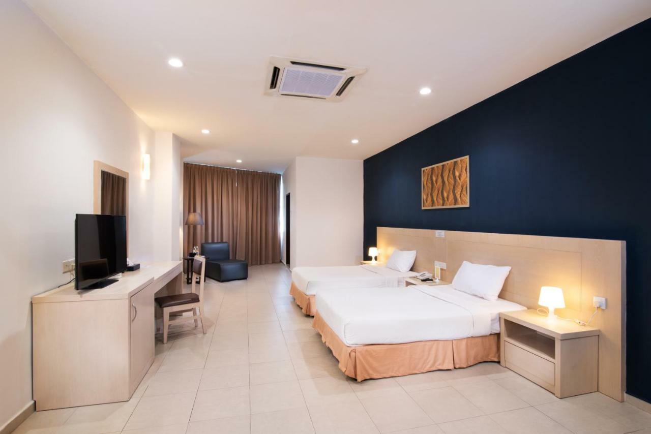 Golden View Serviced Apartments Tanjung Tokong Bagian luar foto