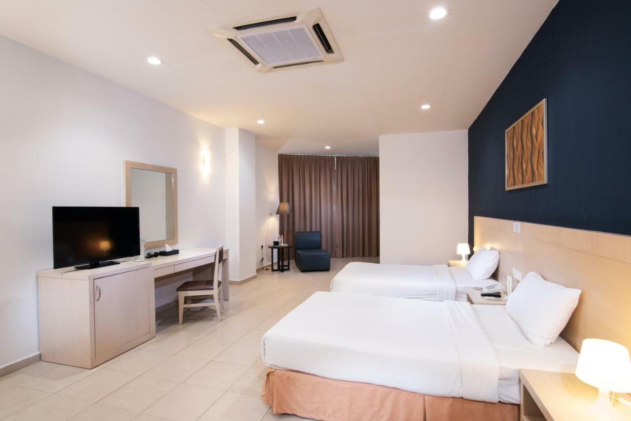 Golden View Serviced Apartments Tanjung Tokong Bagian luar foto